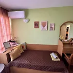 Apartment Radetsky With Free Private Parking *