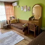 Apartment Radetsky With Free Private Parking Chaskowo